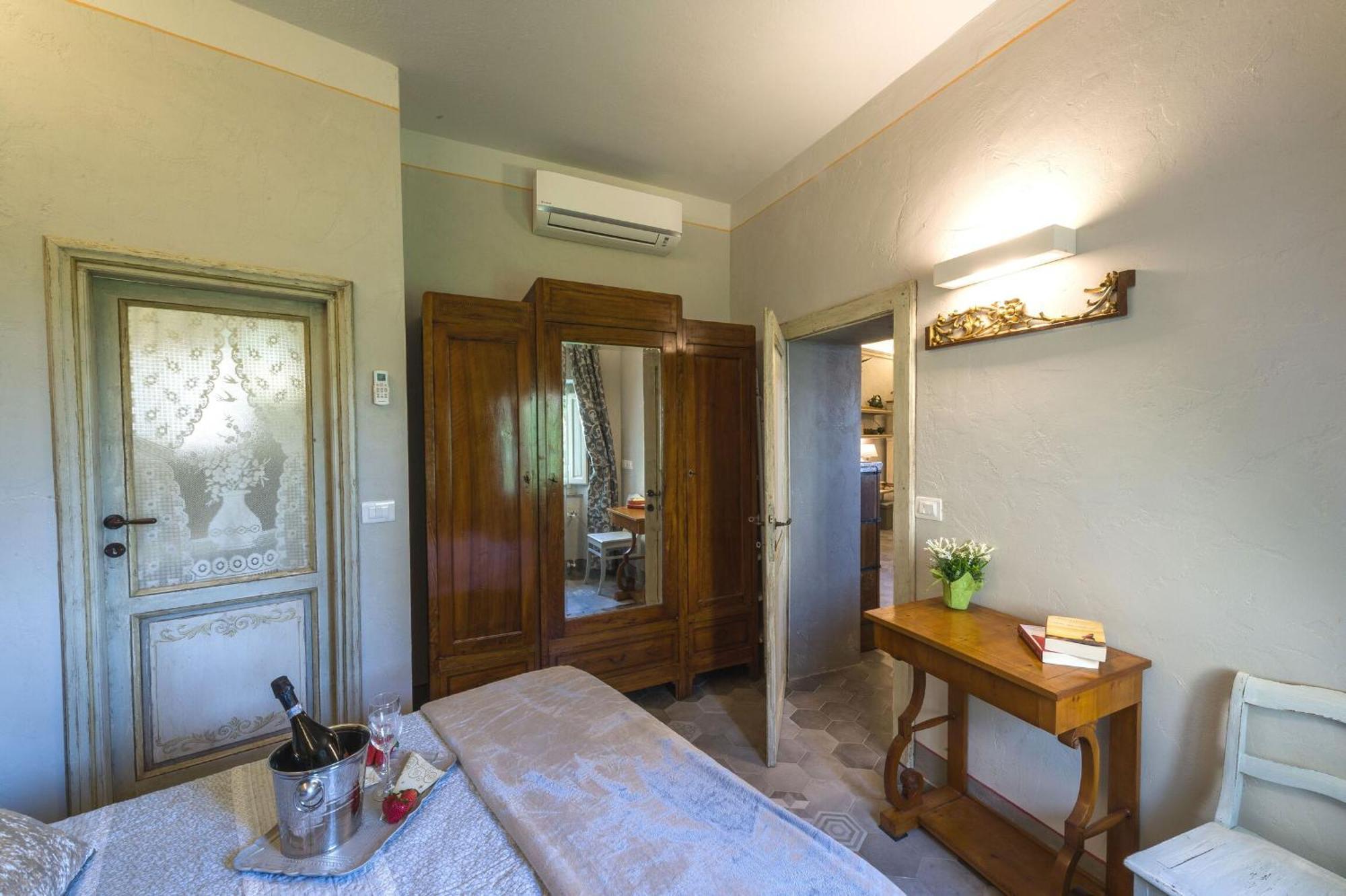 コルトーナCasa San Michelangeloアパートメント エクステリア 写真